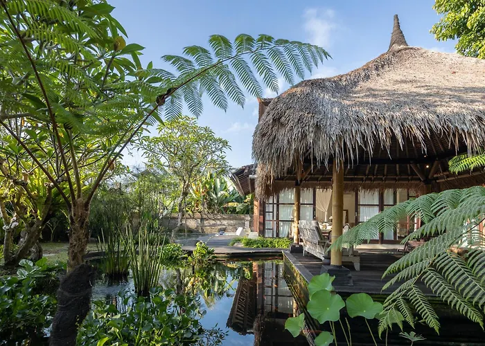 Villa Hartwood Elegant 2br In Ubud